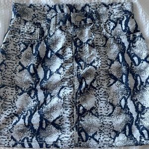 SHEIN skirt never worn